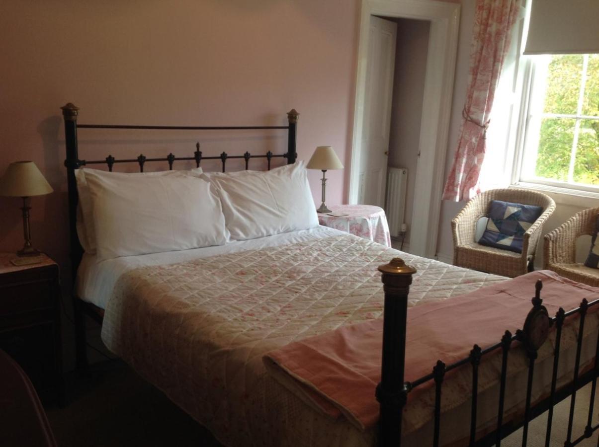 ניוטאון The Gro Guest House מראה חיצוני תמונה